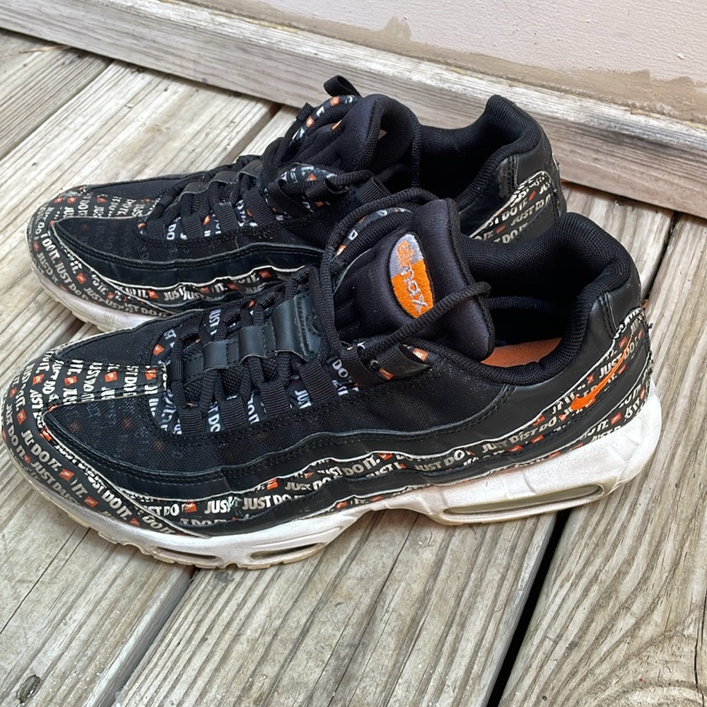 Nike Air Max 95 Just Do It Athletic Sneakers Size 10.5 - Picture 6 of 15